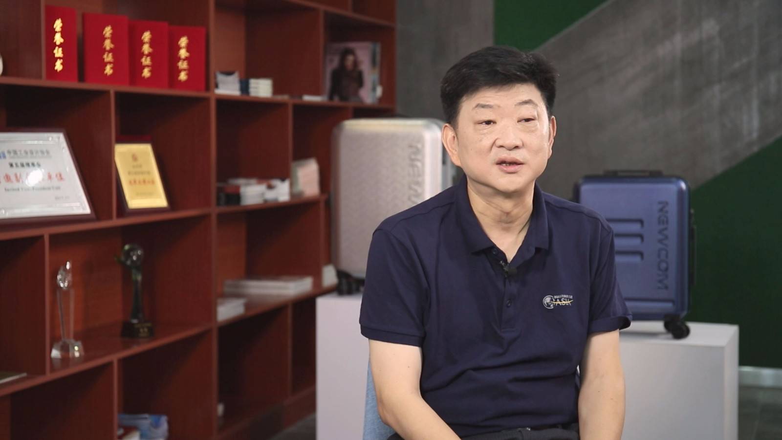 做中国人自己的国际箱包品牌插图