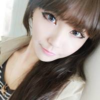 带有文字的女生头像_喜欢在你面前无拘无束的样子_QQ头像插图11