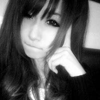 黑白伤感男生女生头像_当流泪流下来才知道心事真的痛了_QQ头像插图8
