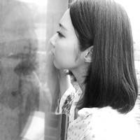 黑白伤感男生女生头像_当流泪流下来才知道心事真的痛了_QQ头像插图18
