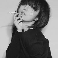 非主流唯美qq黑白头像女生 个性qq女生黑白头像_QQ头像插图12