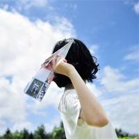 女生头像非主流_看寂寞的风吹乱了旷野里的绝望_QQ头像插图