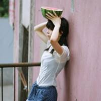 清凉夏日西瓜美女头像 唯美带西瓜的女生头像_QQ头像插图16