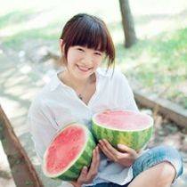 清凉夏日西瓜美女头像 唯美带西瓜的女生头像_QQ头像插图19