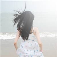唯美女生海边意境头像_我最在乎的人不会让我哭_QQ头像插图2