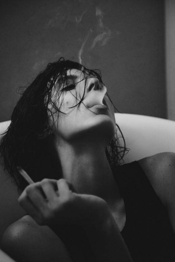 手机壁纸情侣版欧美性感风 手机壁纸情侣图片全屏一人一张_QQ皮肤插图8