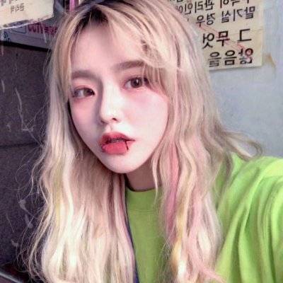 非主流霸气女生头像精选大全 挣脱不了从前怕极了以后_QQ表情插图7